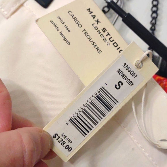 NWT Max Studio Cargo Trousers size Small - Picture 12 of 13